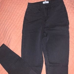 Black & white pinned striped pants